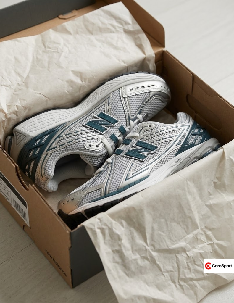 NEW BALANCE 1906R - WHITE NAVY