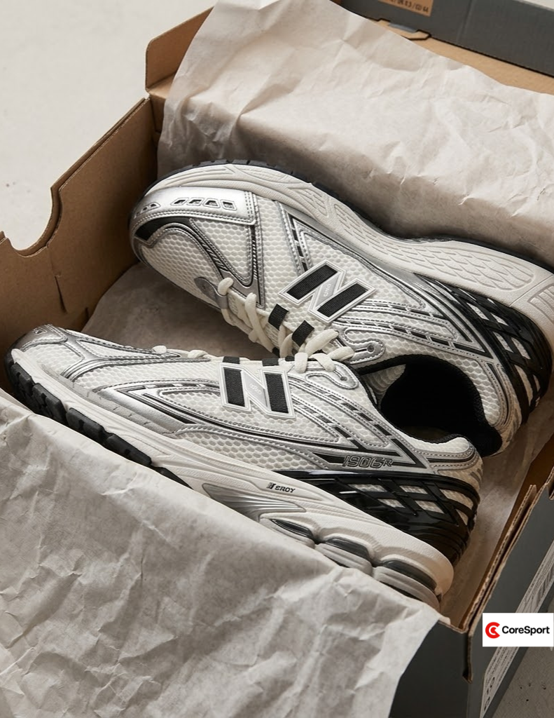NEW BALANCE 1906R - SILVER BLACK