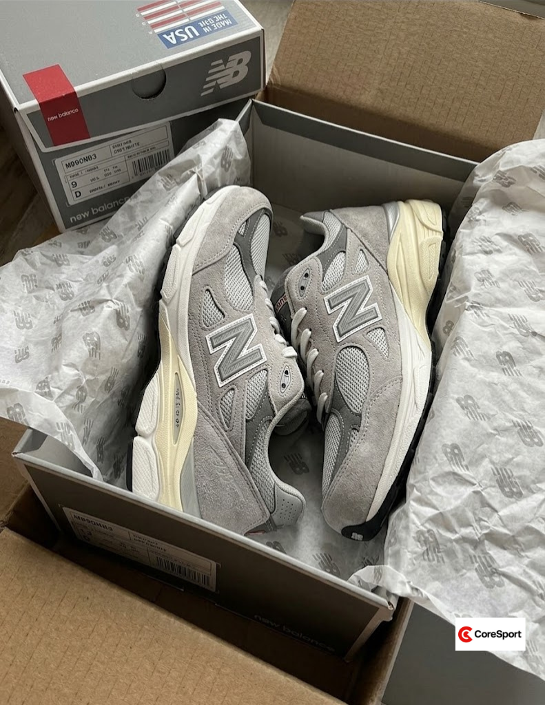 NEW BALANCE 9060 - WHITE GRAY