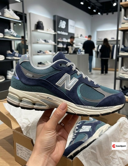NEW BALANCE 9060 - NAVY