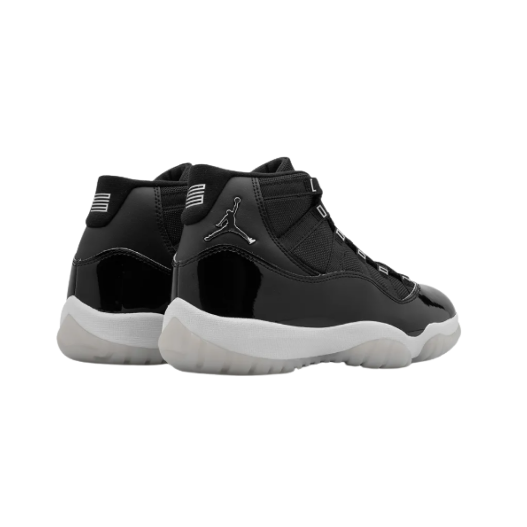 J11 HIGH - BLACK WHITE